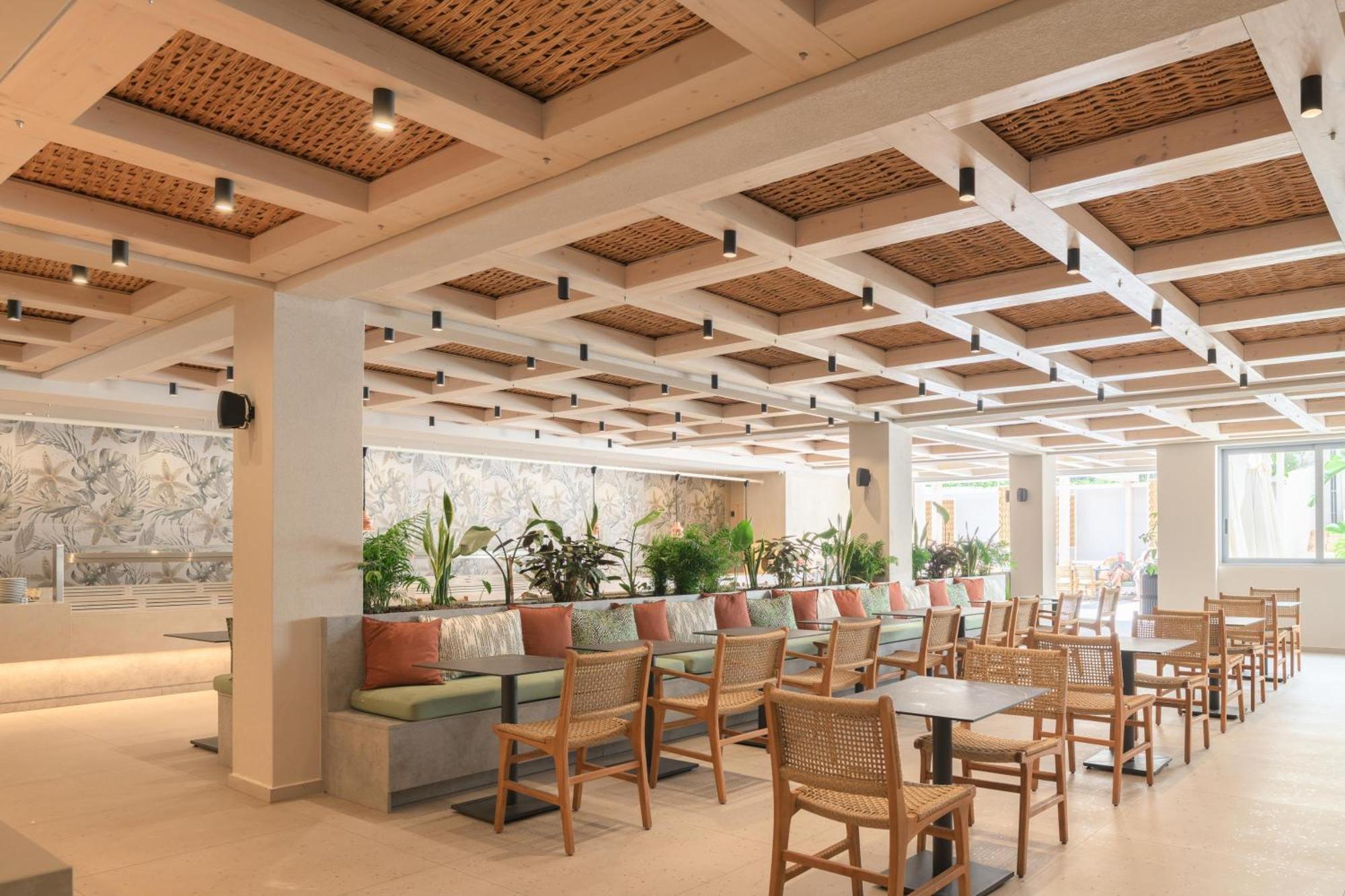 Sergios Hotel Hersonissos  Eksteriør billede